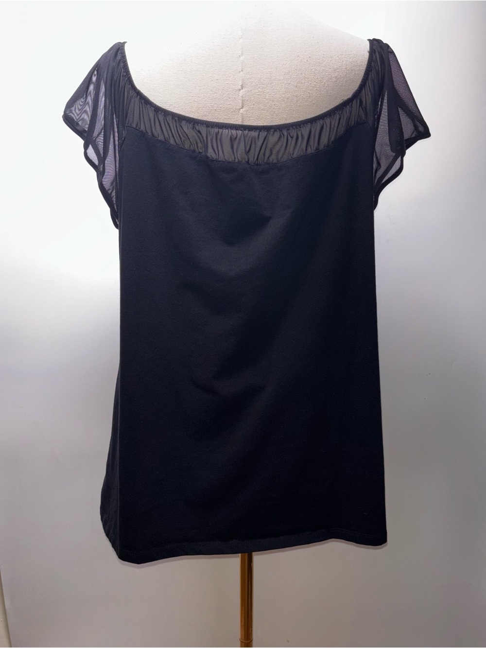 Torrid Black Square-Neck Flutter Sleeve Top Size 3 = 3X - Picture 4 of 8